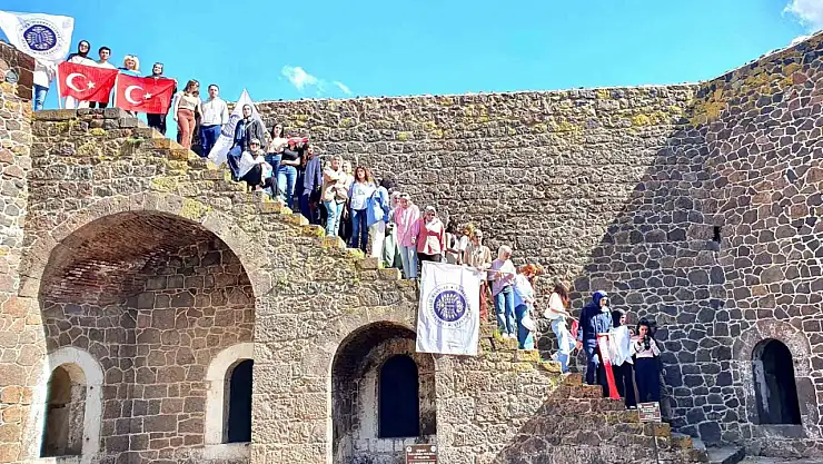 Turizm Fakültesi, Tabyalarda Saha Dersleriyle Fark Yarattı