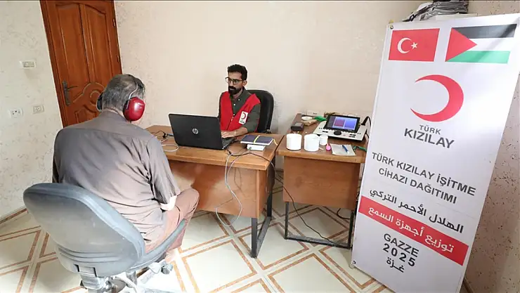 Türk Kızılay, Gazze'de işitme cihazlarıyla umut oldu!