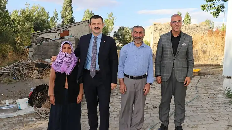 Tutak Kaymakamı Coşkun'dan yaşlılara gönül ziyareti