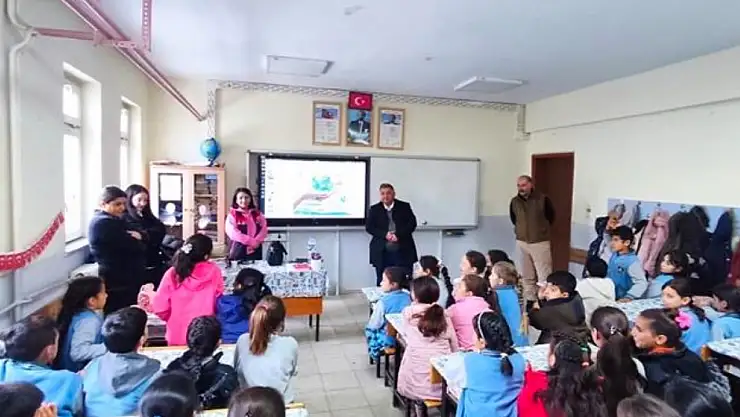 Tuzluca'da minik kalpler büyük tasarrufu öğrendi