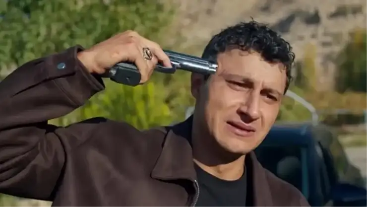 Uzak Şehir Şahin Öldü Mü? Şahin diziden ayrılıyor mu?