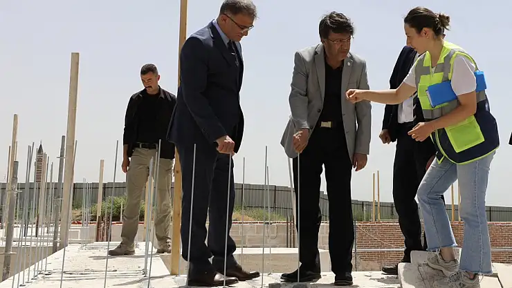 Vali Balcı ve Milletvekili Türkmenoğlu, Ulu Cami Restorasyonunu İnceledi