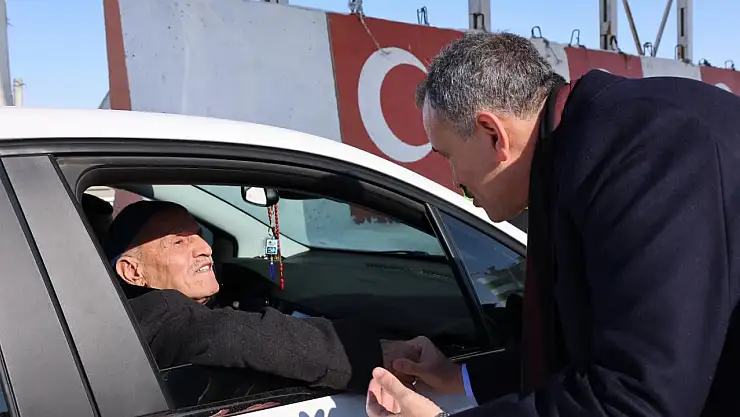 Vali Bozkurt, kış aylarında trafik güvenliği için sahada