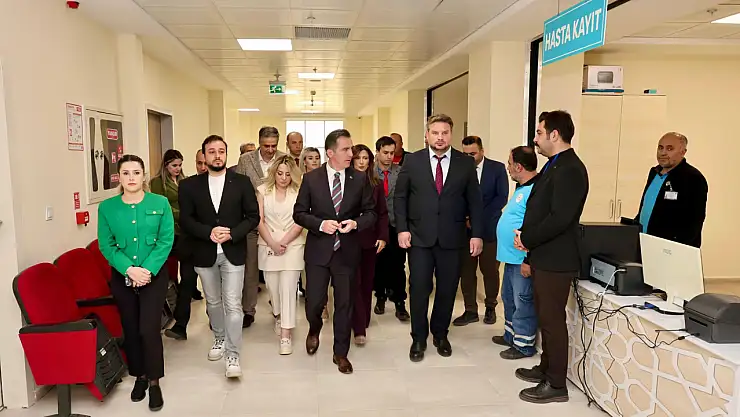 Vali Karakaya, AMATEM'i Ziyaret Ederek Bağımlılıkla Mücadeleyi Değerlendirdi