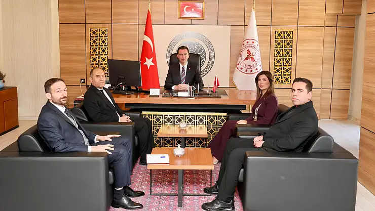 Vali Karakaya'dan İl Sağlık Müdürlüğü'ne Ziyaret