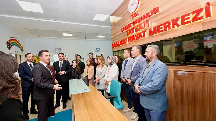 Vali Karakaya, Tatvan'da Sağlık Hizmetlerini İnceledi