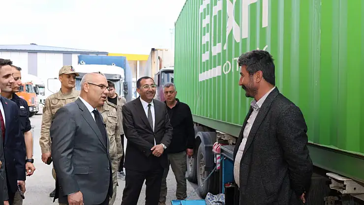 Vali Koç, Gürbulak Sınır Kapısı'nda
