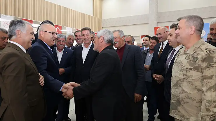 Vali Koç, Muhtarlar Günü'nde muhtarlarla bir araya geldi