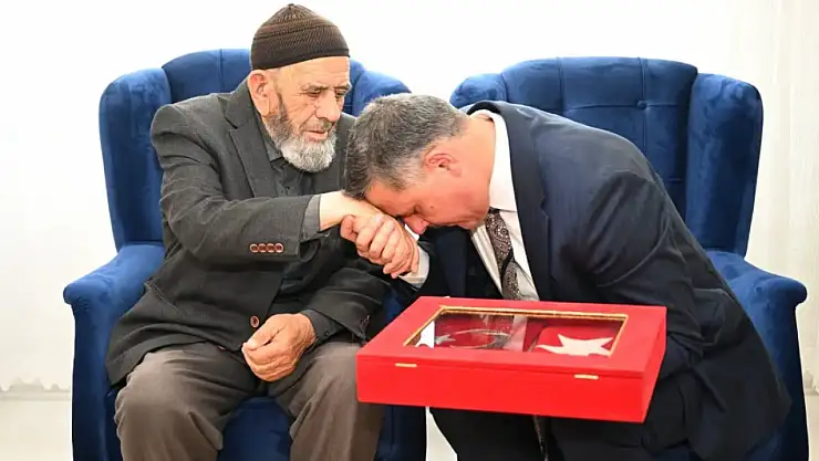 Vali Mustafa Çiftçi'den Şehit Jandarma Er İlhami Koçak'ın Ailesine Ziyaret