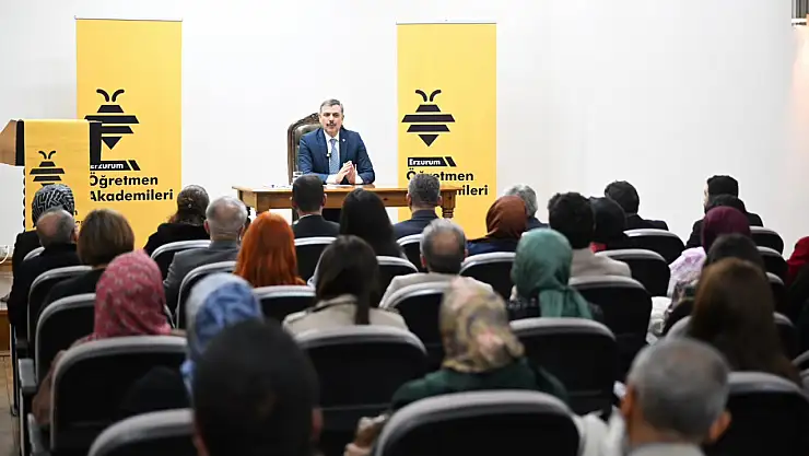 Vali Mustafa Çiftçi Öğretmenlerle Tecrübelerini Paylaştı