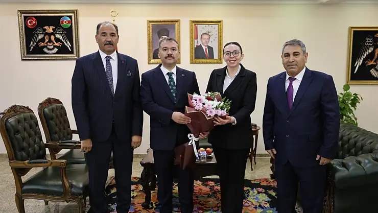 Vali Turan'dan Öğretmenler Günü Tebriki