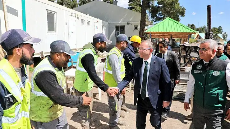 Vali Ziya Polat'tan Sarıkamış'a Yerinde İnceleme: Suni Karlama Projesi Hızla İlerliyor