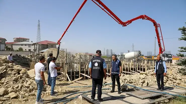 Van Büyükşehir Belediyesi Kaçak Yapılaşmaya Karşı Denetimlerini Sıklaştırdı