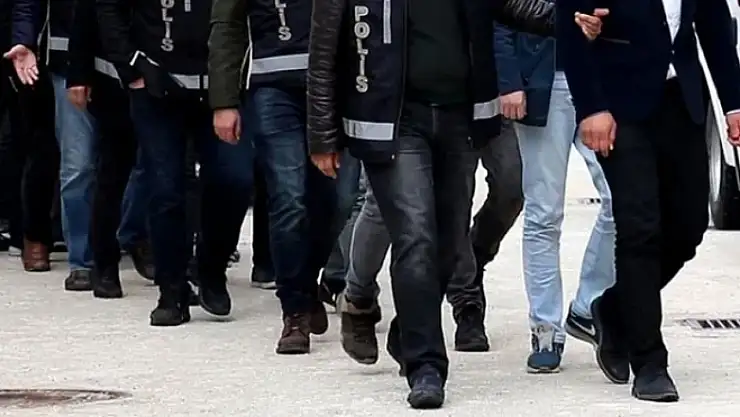 Van'da 156 Aranan Şahisten 51'i Tutuklandı, 1.7 Milyon TL Para Cezası Kesildi