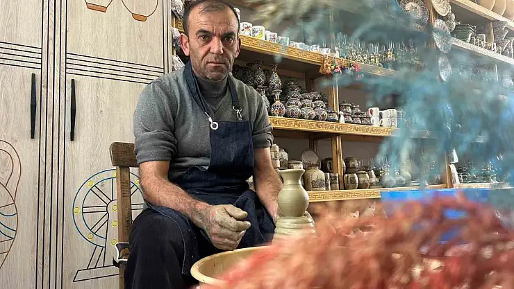 Van'da 3 bin yıllık çömlekçilik geleneği Osman Eşme ile ayakta kalıyor