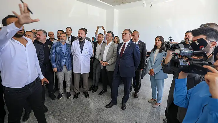 Van'da 800 yataklı şehir hastanesi inşaatı ile sağlık yatırımları hız kesmeden devam ediyor