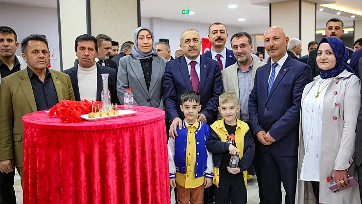 Van'da AK Parti'den bayramlaşma programı