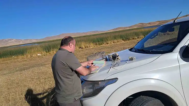 Van'da canlı mühre ile av yapan şahsa 33 bin lira ceza kesildi