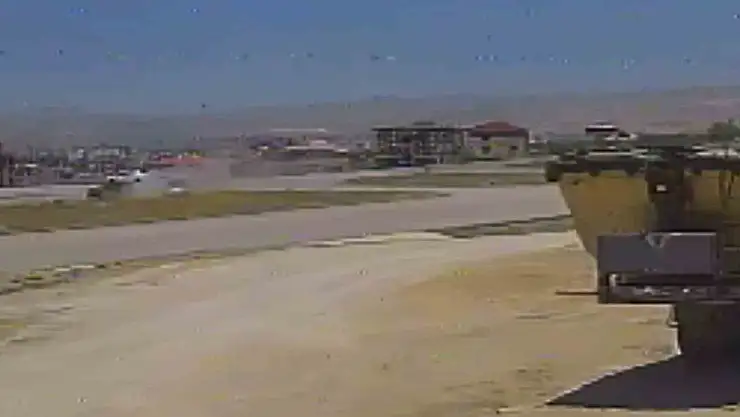 Van'da Çevre Yolunda Meydana Gelen Feci Kazada 9 Yaşındaki Çocuk Ağır Yaralandı