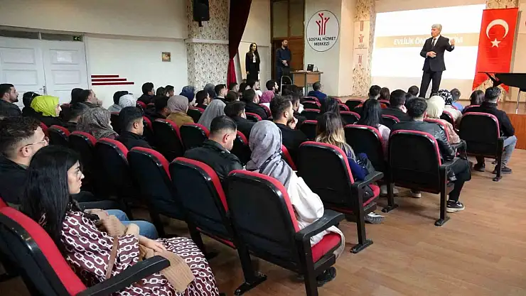 Van'da evlilik kredisi alan genç çiftlere eğitim desteği