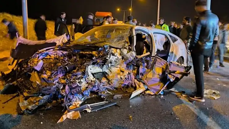 Van'da feci kaza: 3 ölü, 2 yaralı