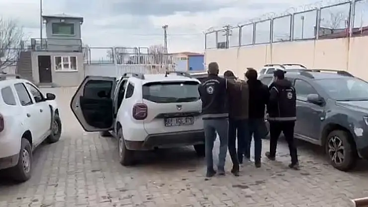 Van'da göçmen kaçakçılığına yönelik operasyonda 5 organizatör tutuklandı