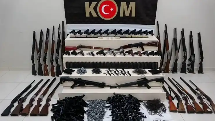 Van'da İsrail'in Gazze'ye yönelik saldırıları protesto edildi