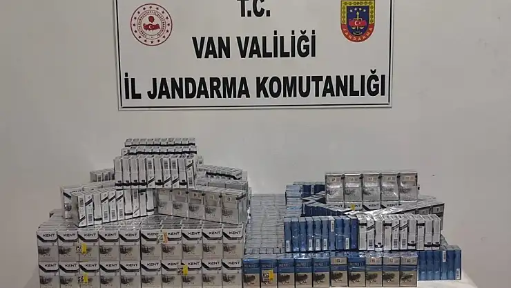 Van'da Jandarma 2 Bin 192 Paket Kaçak Sigara Ele Geçirdi