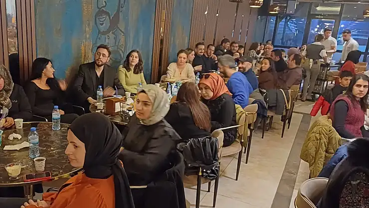 Van'da öğretmenler iftar sofrasında buluştu