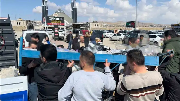 Van'da seyyar satıcılara yönelik geniş çaplı müdahale
