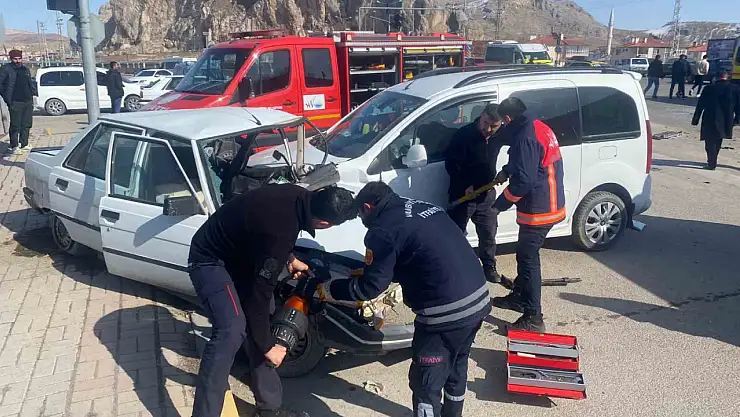 Van'da trafik kazası ucuz atlatıldı