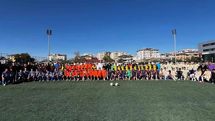Van'da U14 Genç Millî Takım Seçmeleri Gerçekleştirildi, 88 Futbolcu Yarıştı