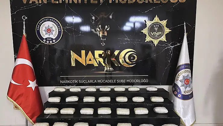 Van'da uyuşturucu operasyonu: 28 kilo 640 gram metamfetamin ele geçirildi