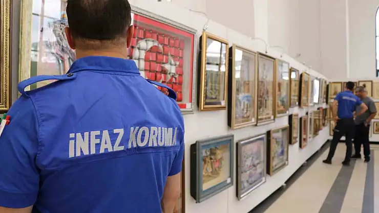 Van'daki Hükümlüler ve Tutuklular, Yeteneklerini Sergilediği Etkinlikte Buluştu