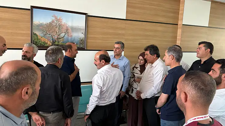 Van Edremit'te Hastane Ziyareti: Hastalara Geçmiş Olsun Dileği