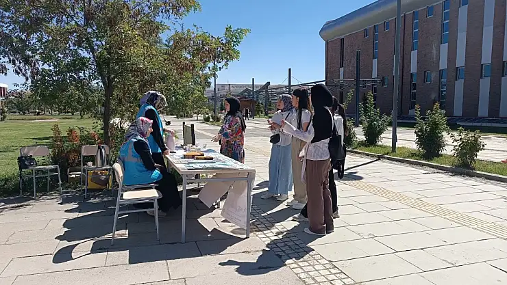Van İl Müftülüğü'nden Üniversite Öğrencilerine Gençlik Hizmetleri Tanıtımı