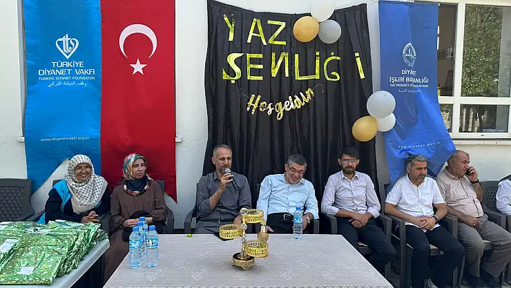 Van İl Müftüsü Dr. Mehmet Sırrı Şık, İpekyolu'nda Yaz Şenliği Cami Buluşmasına Katıldı