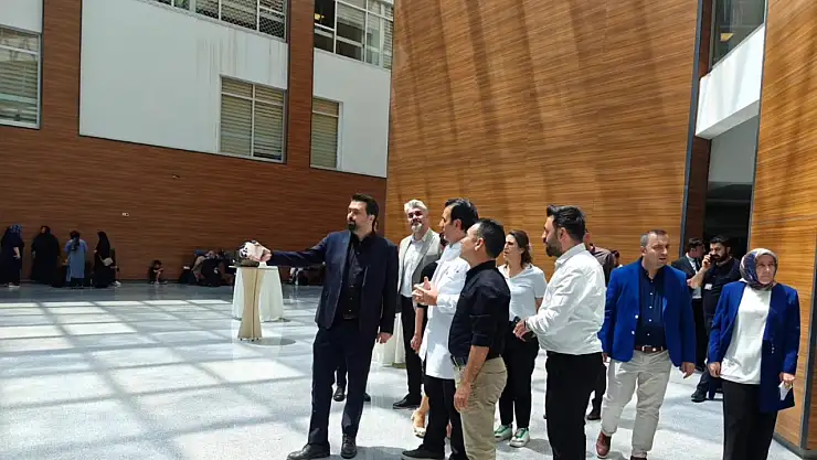 Van İl Sağlık Müdürlüğü hastane ziyaretleriyle sağlık hizmetlerini güçlendiriyor