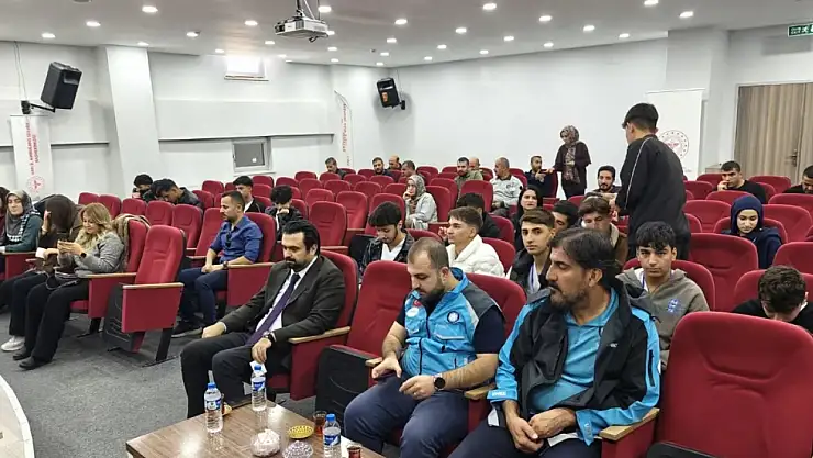 Van İl Sağlık Müdürlüğü'nde Stres Yönetimi Teknikleri Semineri Düzenlendi