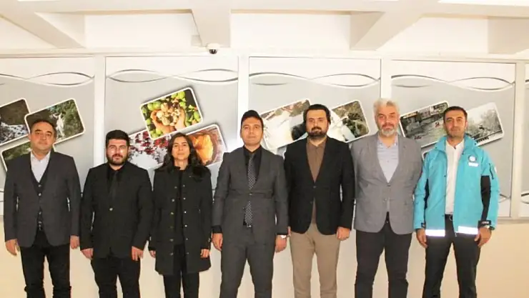 Van İl Sağlık Müdüründen Çatak Kaymakamına Ziyaret