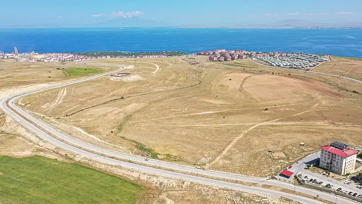 Van Mavi Şehir Projesi'nde Altyapı Çalışmaları Tüm Hızıyla Sürüyor