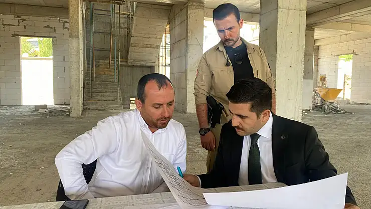 Van Özalp'te Yeni Hükümet Konağı İnşaatı Devam Ediyor