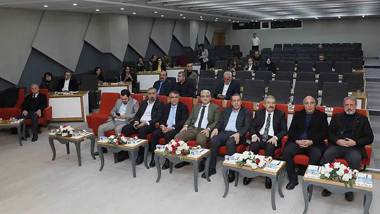 Van TSO'da Hakemler Eğitimi Tamamlandı, Katılımcılara Sertifikaları Verildi