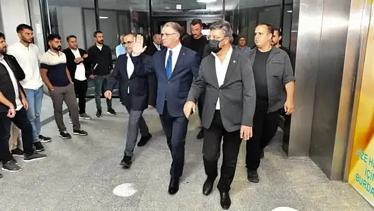 Van Valisi Ozan Balcı'dan Hastane Ziyareti