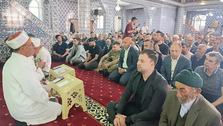 Vefat eden polis memuru Ertem Doğubayazıt'ta dualarla yad edildi