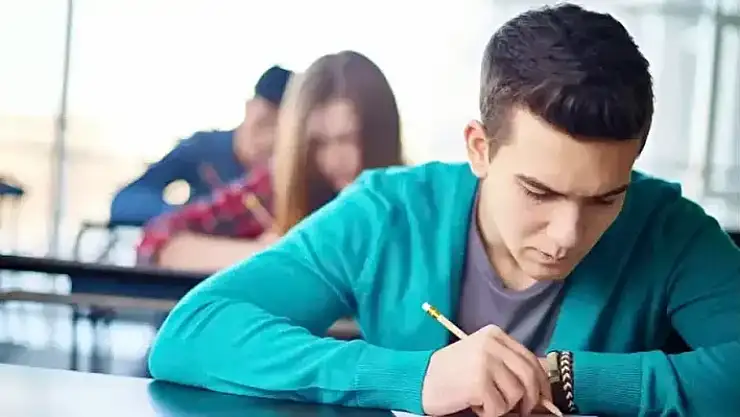VGM Burs Başvuruları Başladı: 2025 Ortaöğretim Destekleri için Şartlar ve Başvuru Süreci