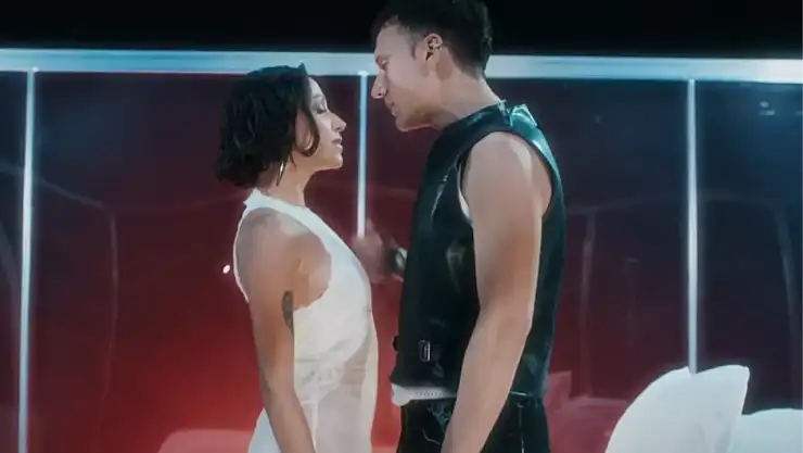 Yatakta Kardiyo şarksını kim söylüyor? Yatakta Kardiyo sözleri nedir?