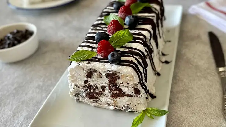 Yazın En Ferahlatan Tatlısı: Parfe Tarifi ile Serinlemenin Keyfini Yaşayın!