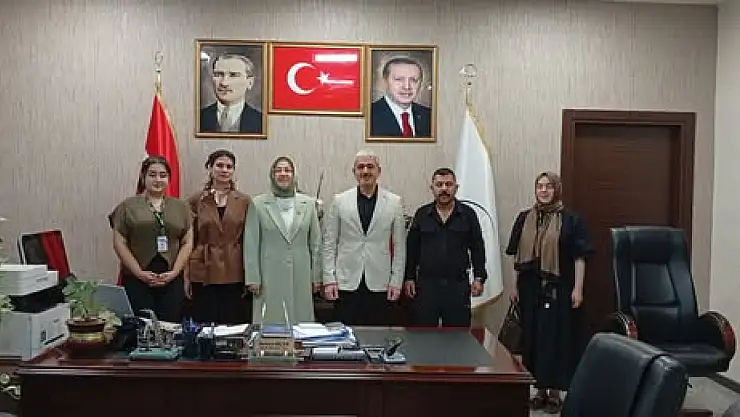 Yeşilay Van Şubesi'nden Van Büyükşehir Belediyesi'ne Ziyaret: Bağımlılıkla Mücadelede İş Birliği Güçleniyor