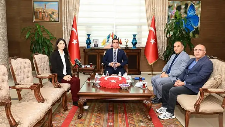 YGA Heyetinden Bitlis Valisi Ahmet Karakaya'ya Ziyaret